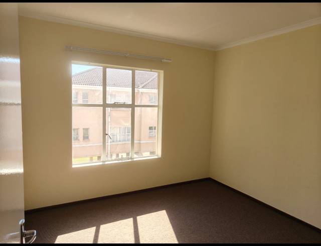 2 BEDROOM APARTMENT BLOCK TO LET IN THREE RIVERS PROPER